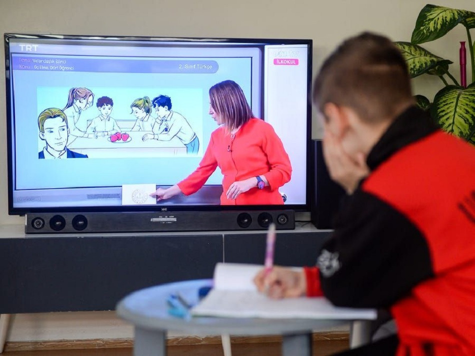 СУРАГЧДЫН  ТЕЛЕ ХИЧЭЭЛИЙН ХУВААРЬ